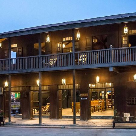 Hardwood Lodge Ньоншуэ Экстерьер фото